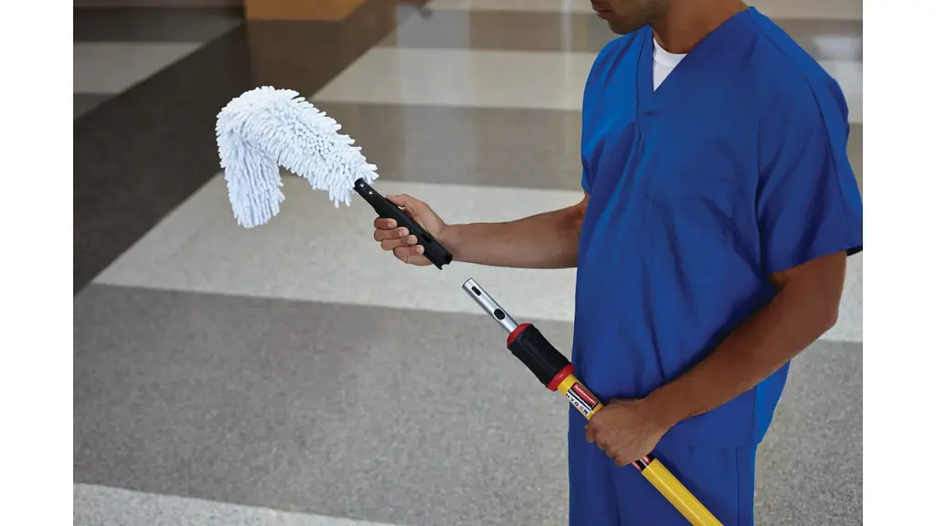 Executive Series Hygen Quick Connect Flexi wand with Microfiber Dusting Sleeve White