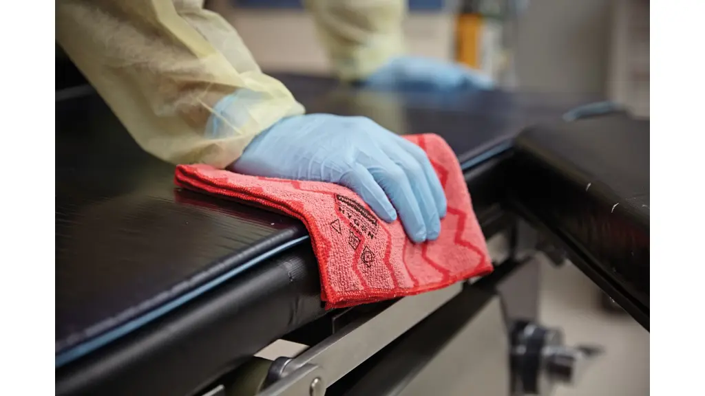 Hygen 16"x16" Microfiber Cloth 12/Pack Red
