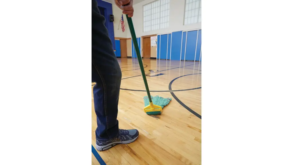 Invader Sided-Gate Wet Mop Handle Fiberglass handle 60" Green
