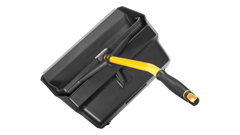 Maximizer Heavy Duty Stand Up Debris Pan Yellow